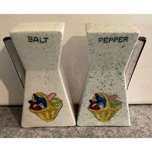 Vintage Cook Forest Pennsylvania State Park Salt and Pepper Shakers  #934